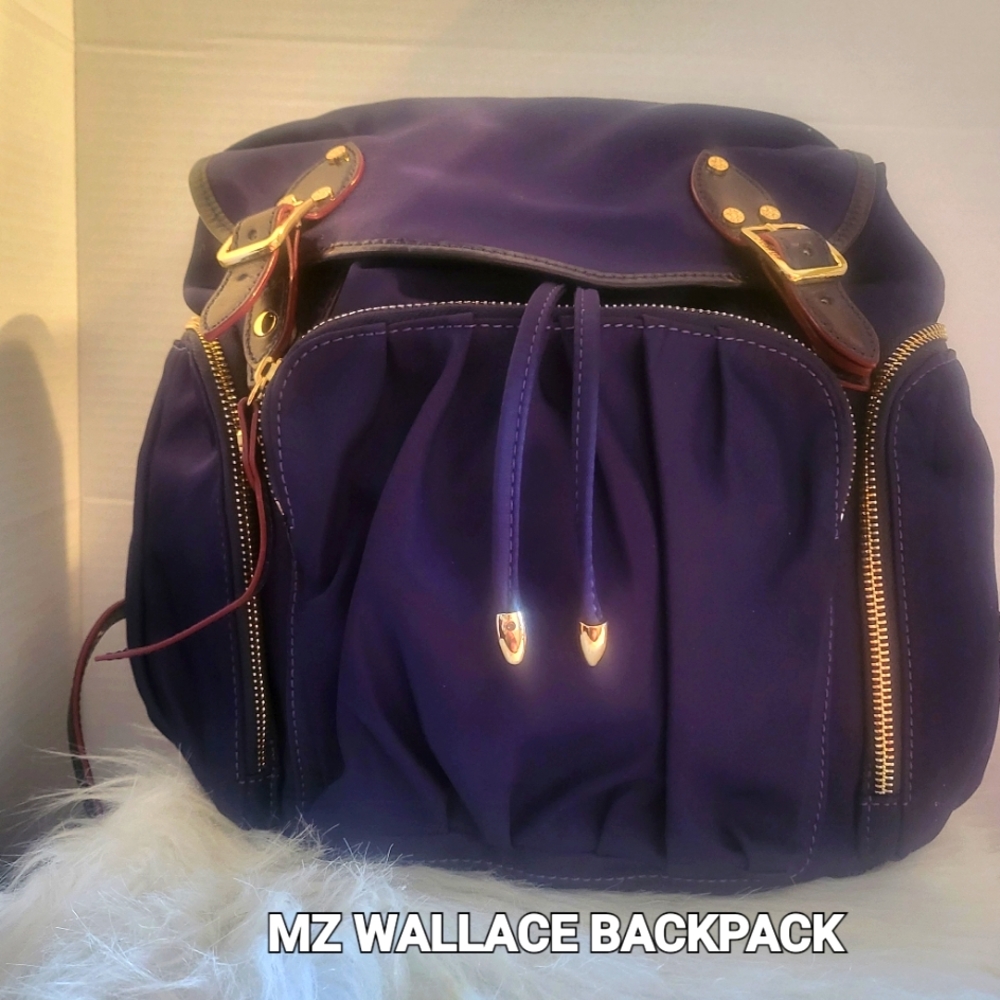 ALMOST New!!!MZ Wallace Backpack. Deep NAVY color. EXCELLENT CONDITION.